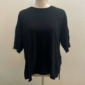Short sleeve raw hem sweatshirt